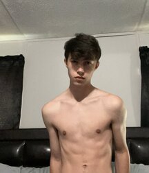 Twinks On Line 77 Boy Selfies Gay Porn 6264f93580fb6.jpg
