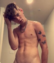 Boys For The Weekend Relax Erect gay porn 628730ec68232.jpg