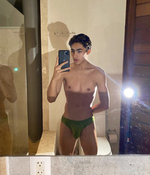 Boys For The Weekend Selfie Open Letter Twink Tube 6290868e2f9a8.jpg