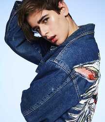 BL Gian Handsome Male Model Twink Tube Star 62df846cc03ae.jpg