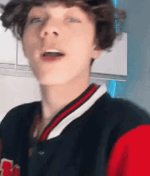 Bluelines Antonio Cute Pics & Gifs Twink Tube 62e0d0690155e.gif