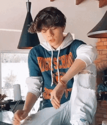 Bluelines Antonio Cute Pics & Gifs Twink Tube 62e0d09c509d6.gif