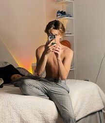 Bluelines Antonio Cute Pics & Gifs Twink Tube 62e0d1341833f.jpg