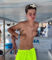 Twinks on Line 79 Boy And Twinks  Fine Fox Tube 62f219ac7cf93.jpg