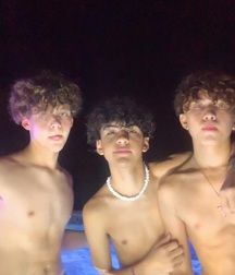 BL Boy D Marc Cute Latino Twink Tube 6301d46fb9d92.jpg