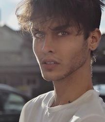 Gay mattia 5bdab21db9d06.jpeg