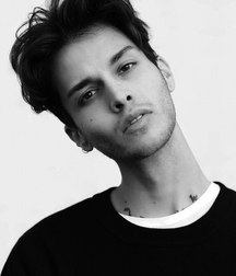 Mattia hot boy 5c9345fbb5fa0.jpeg
