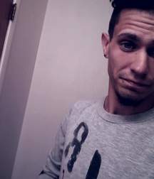 Just me 5cab61aaa72b8.jpg