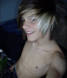 Teen boys 8 5cb9df0bb54b0.jpg