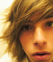 More cute boys 5d2703d1acc63.jpg