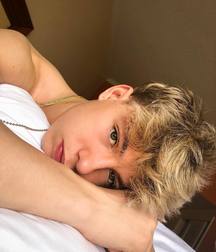 Boysz 5d43f60e0c197.jpg