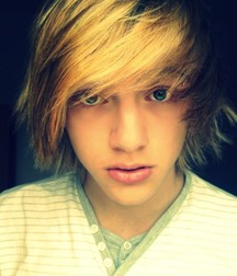 Cute teen boys 5d6f8cb1132b7.jpg