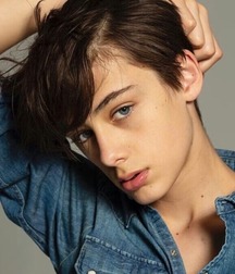 Cute teen boys 5d6f8cc5561c3.jpg