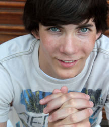 Cute teen boys 5d6f8cedc9542.jpg