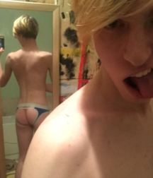 Teen butts 5d6f92be56818.png
