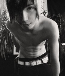 Teens 5d6f9c893be2f.jpg