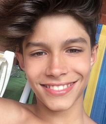 Teens 5d8cd19fd0764.jpg