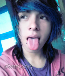 Emo teen Dennis 5e2b0943344f5.jpg
