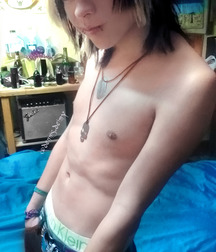 Emo teen Dennis 5e2b09b0decab.jpg