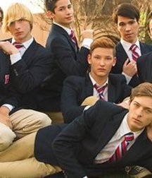 gay 2 5cd6fdc77052b.jpg