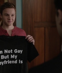 gay 13 5ceb6e26e3274.jpg
