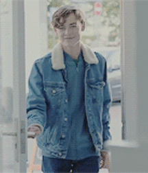 gay 14 5cecf7984f2e2.gif