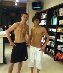 gay 18 5cf0ba134d8d1.jpg