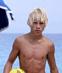 gay 19 5cf2168d6b266.jpg
