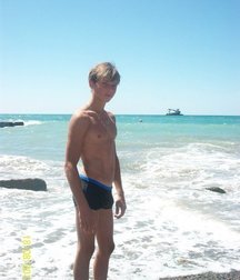 gay 23 5cf744c46bd4f.jpg
