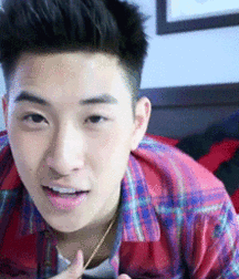gay 28 5cff9afd36a75.gif