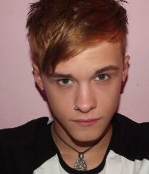 gay 30 5d0378ba4b5f2.jpg