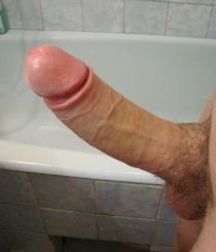 gay 30 5d0379165290b.jpg