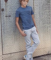 GAY 39 5d0a58a73a7f1.jpg