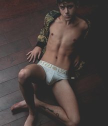 gay 56 5d20536f5be26.jpg