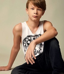 gay 70 5d334661bfbcb.jpg