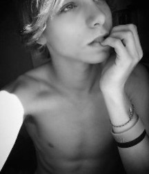 gay 75 5d416d580f986.jpg
