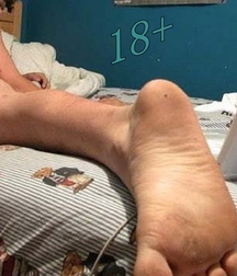 Feet  5be276c949e96.jpg