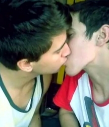 Kiss / Hug / Cuddle / Love