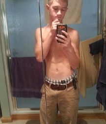 Selfie (Solo) 5be2802f51d9c.jpg