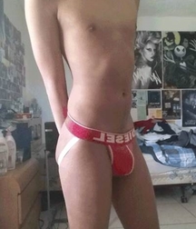 Undies 5be2821fa784b.jpg