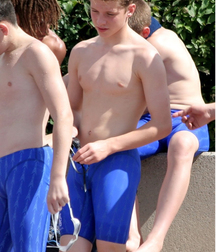 Swimmer 1 5be9bcaca3983.jpg