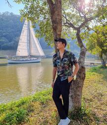 Green color cute boys twink tube 61180a0b6ea58.jpg