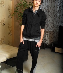Green color cute boys twink tube 61180b5f33338.jpg