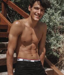 Mix Guys Beauty Boys Twink Tube 6199f2e3bf3c3.jpeg
