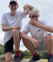 Mix Guys Beauty Boys Twink Tube 6199f9bb9e3f3.jpg