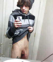 good looks 5c0a90ba3d204.jpg