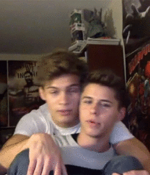 Turn ons 5c0b31a644042.gif