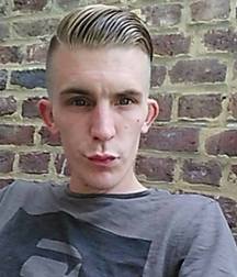 My selfie dick 5bf147381657f.jpg