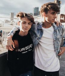 Wednesday Wish List Twink Tube Cute 61c386b8bc77b.jpg