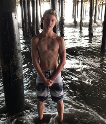 Wednesday Wish List Twink Tube Cute 61c386efdb6a1.jpg